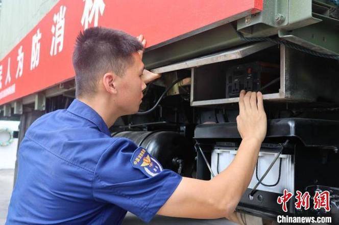 福建厦门森林消防全力打好秋防战备"主动仗"
